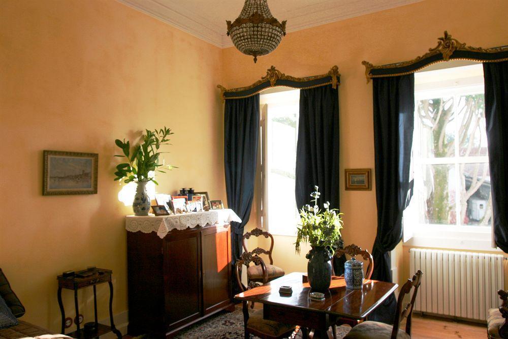 Bed & Breakfast Casa De Mogofores 3*
